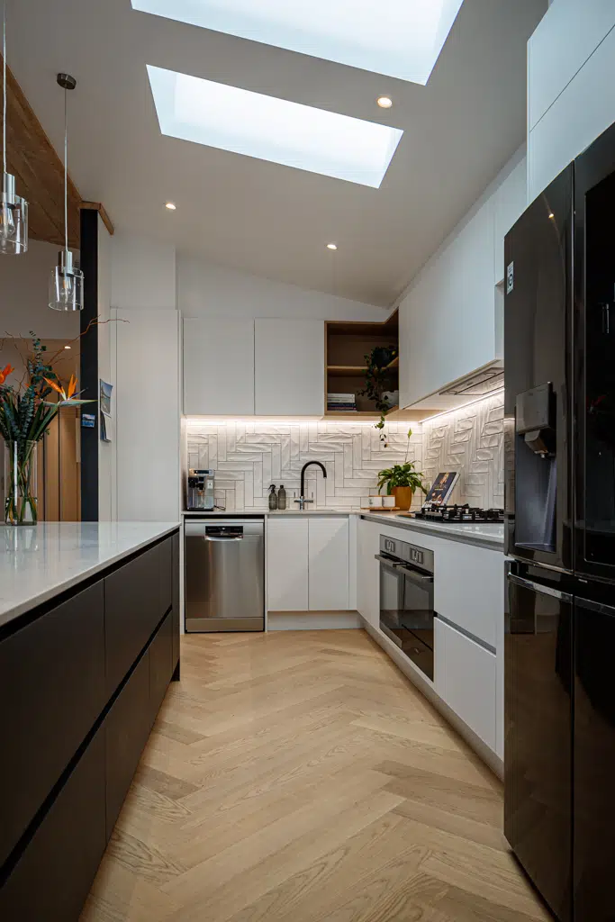 Herringbone HARO hand-finished parquet