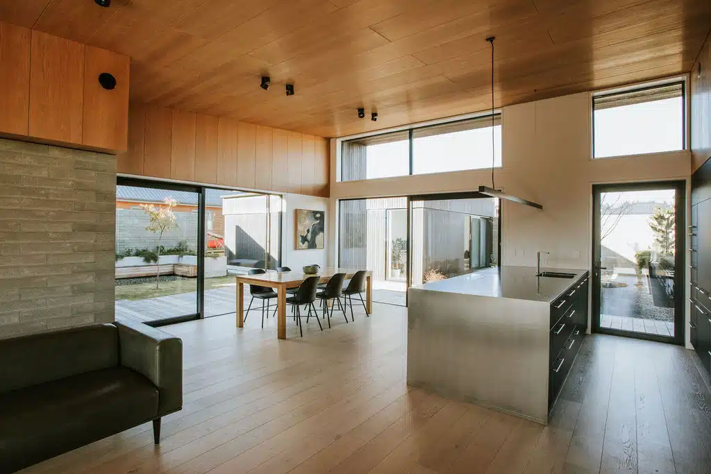 Laminate & Living