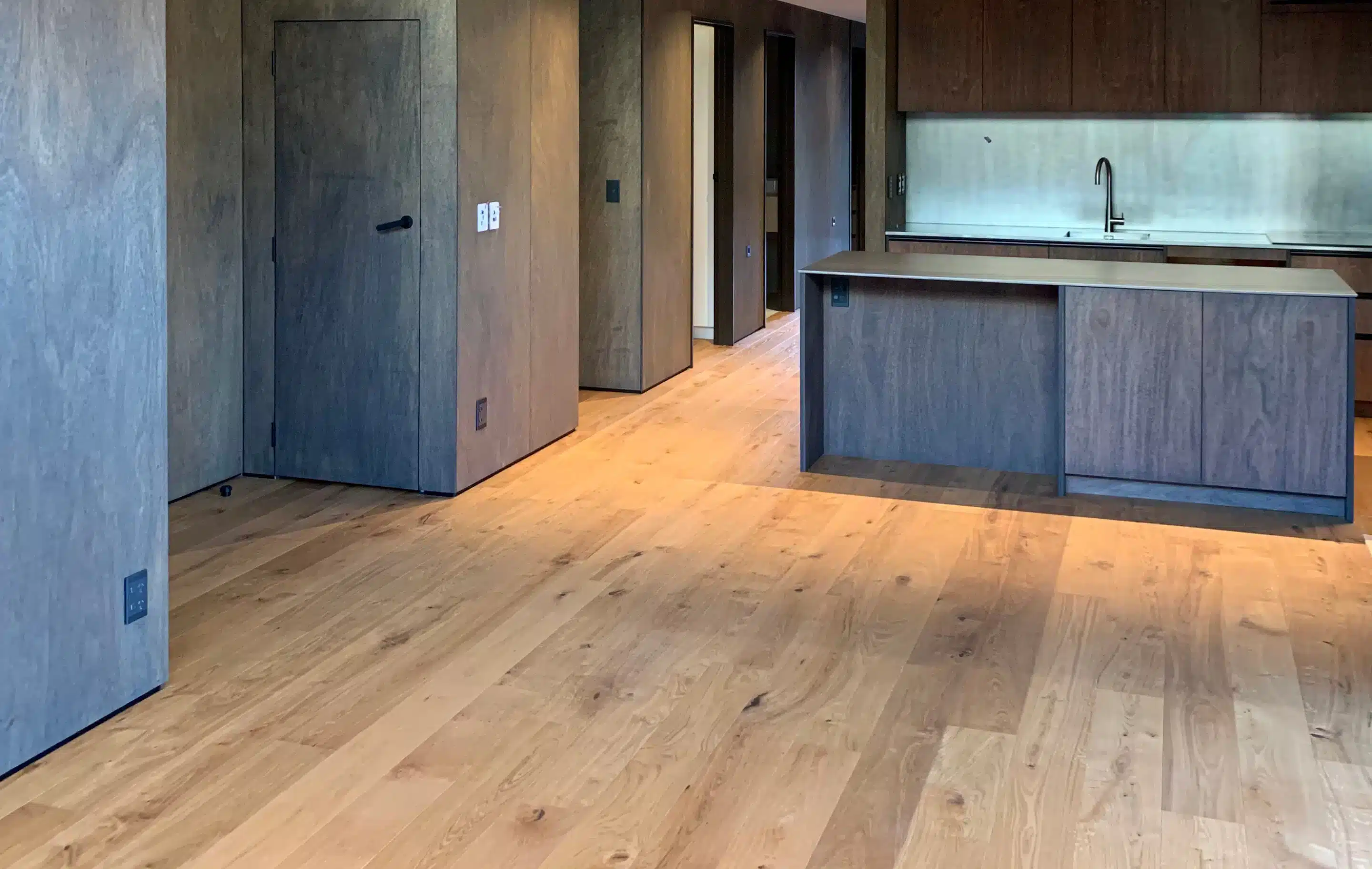 Strikingly Modern Amidst the Mountains — HARO timber flooring